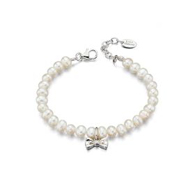 Shell Pearl and Bow Charm Bracelet with Diamond